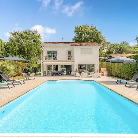 Holiday home Gorgeous In With Wifi Lege-Cap-Ferret
