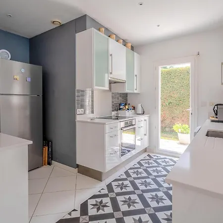 Gorgeous In With Wifi Holiday home Lege-Cap-Ferret